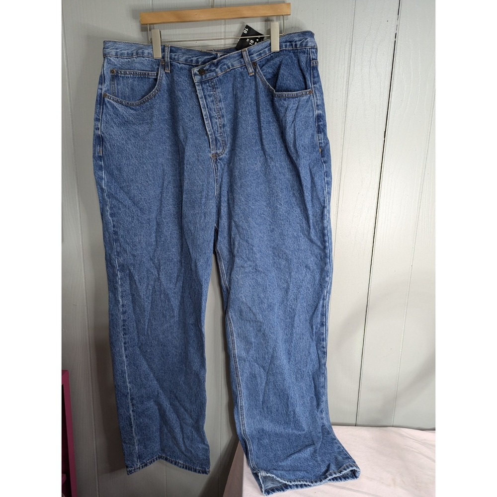 Fashion Nova womens 18 crossover straight leg blue jeans denim pants NWT